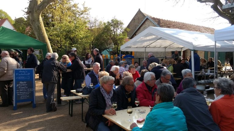 Winetime auf dem Selzer Wochenmarkt am 20.04.2017