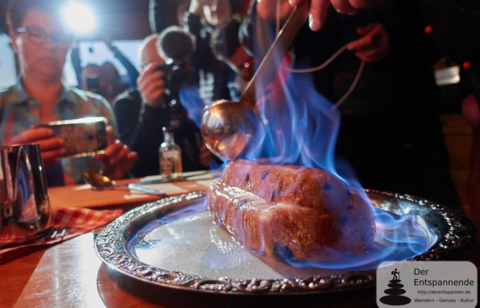 Flambierter Christinenstollen von Wolfgang von der Heide in der Diemelsteighütte