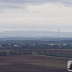 Blick übers Selztal zum Donnersberg