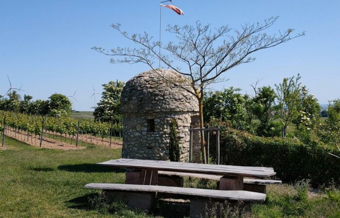 Trullo vom Weingut Beyer-Bähr über Flörsheim-Dalsheim