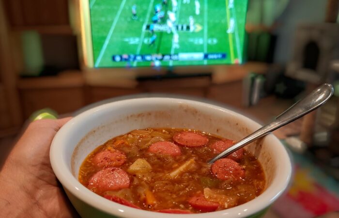 Soulfood: Deftiger Spitzkohl-Curry-Eintopf zum NFL-Spiel Patriots vs. Jaguars in London